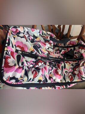 Vera Bradley Multicolor Navy Pink Red Floral Travel Duffel